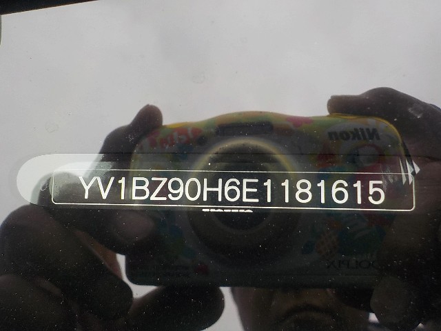 VOLVO XC70 2014 Image 25