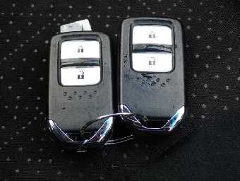 HONDA FIT HYBRID 2015 Image 7