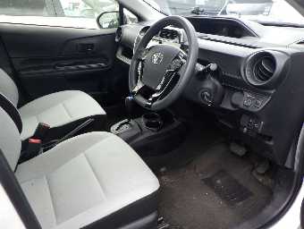 TOYOTA AQUA 2020 Image 5