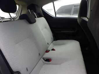 TOYOTA AQUA 2020 Image 7