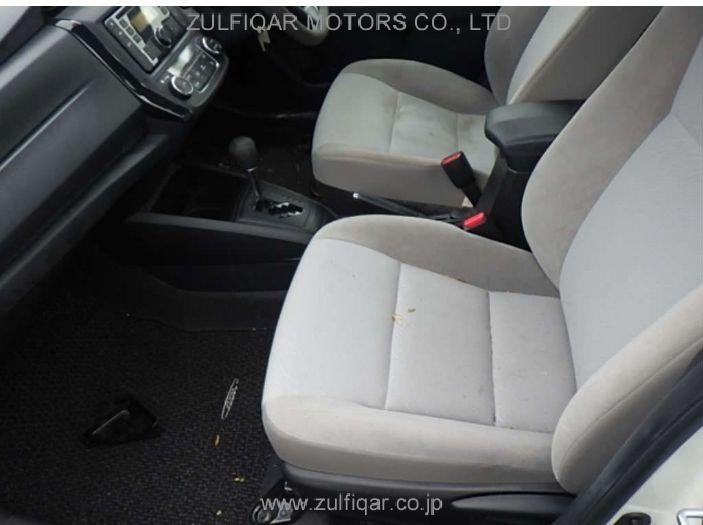 TOYOTA COROLLA AXIO 2016 Image 8