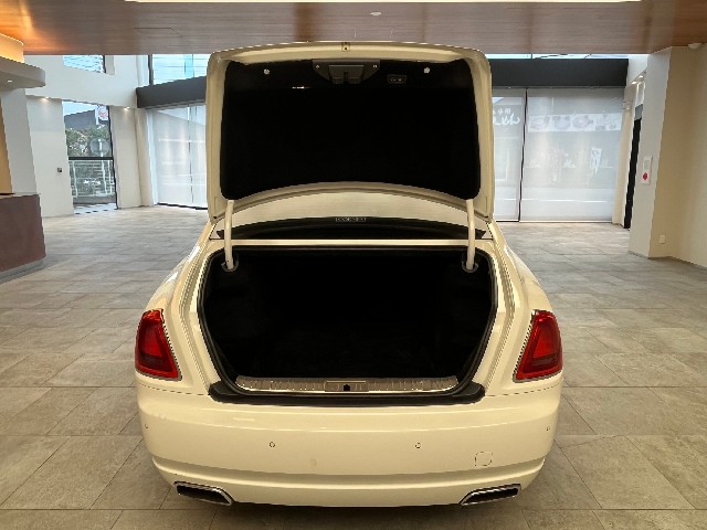 ROLLS ROYCE GHOST 2011 Image 40