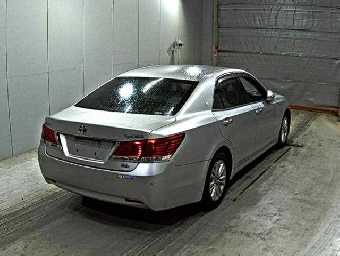 TOYOTA CROWN HYBRID 2013 Image 5
