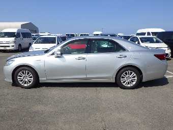 TOYOTA CROWN HYBRID 2013 Image 8