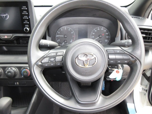 TOYOTA YARIS 2020 Image 19