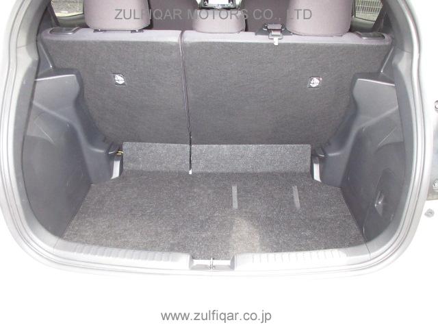 TOYOTA YARIS 2020 Image 9