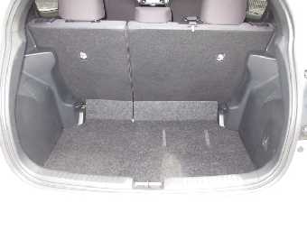 TOYOTA YARIS 2020 Image 9