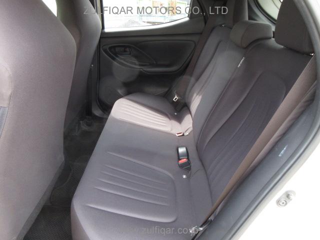 TOYOTA YARIS 2020 Image 10