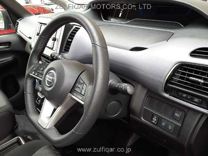 NISSAN SERENA 2022 Image 7