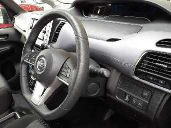 NISSAN SERENA 2022 Image 7