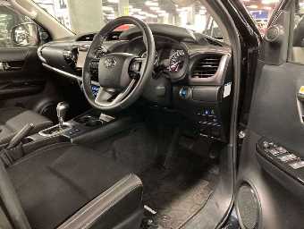 TOYOTA HILUX 2020 Image 5