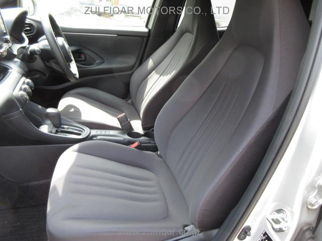 TOYOTA YARIS 2020 Image 11