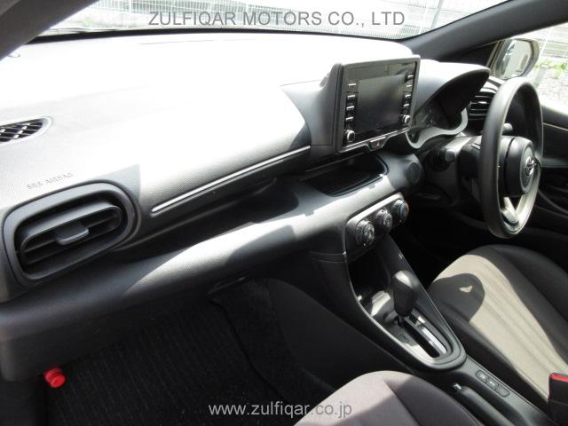 TOYOTA YARIS 2020 Image 12