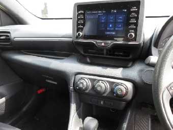 TOYOTA YARIS 2020 Image 14