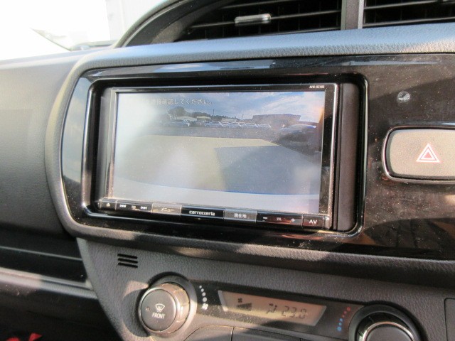 TOYOTA VITZ 2020 Image 21