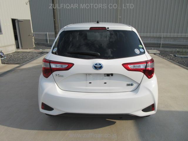 TOYOTA VITZ 2020 Image 4