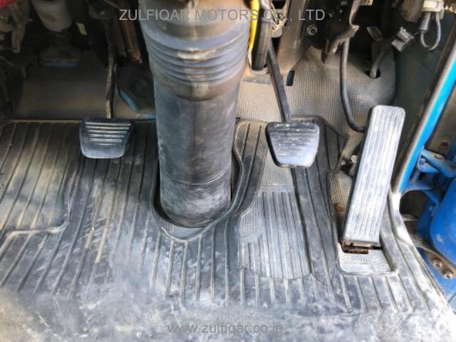 ISUZU ELF TRUCK 2000 Image 4