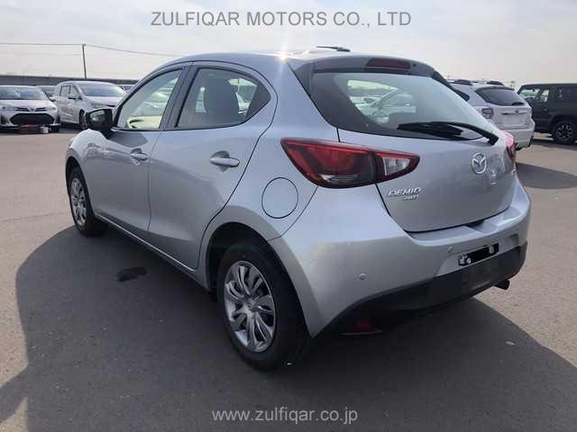 MAZDA DEMIO 2018 Image 11