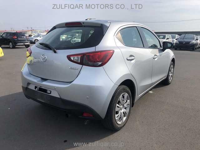 MAZDA DEMIO 2018 Image 10