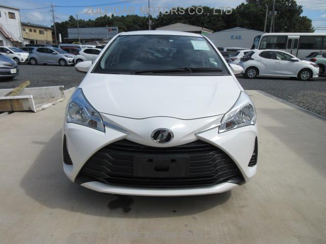 TOYOTA VITZ 2019 Image 2
