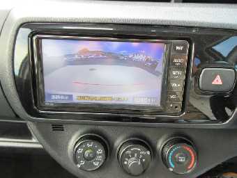 TOYOTA VITZ 2019 Image 15