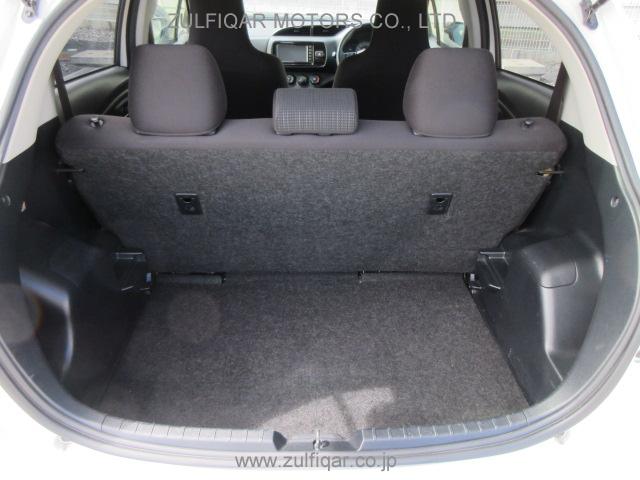 TOYOTA VITZ 2019 Image 9