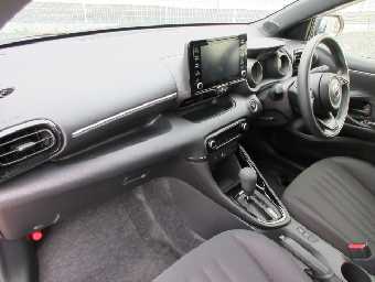 TOYOTA YARIS 2021 Image 12