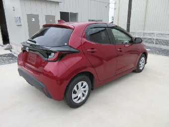 TOYOTA YARIS 2021 Image 3