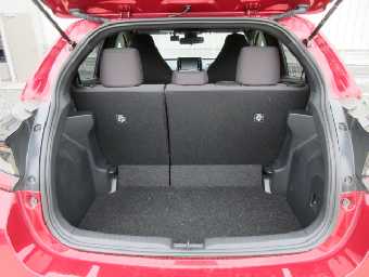 TOYOTA YARIS 2021 Image 9