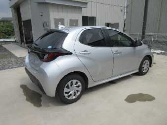TOYOTA YARIS 2021 Image 3