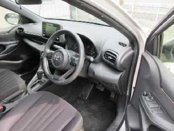 TOYOTA YARIS 2021 Image 5