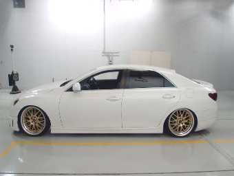 TOYOTA MARK X 2010 Image 4