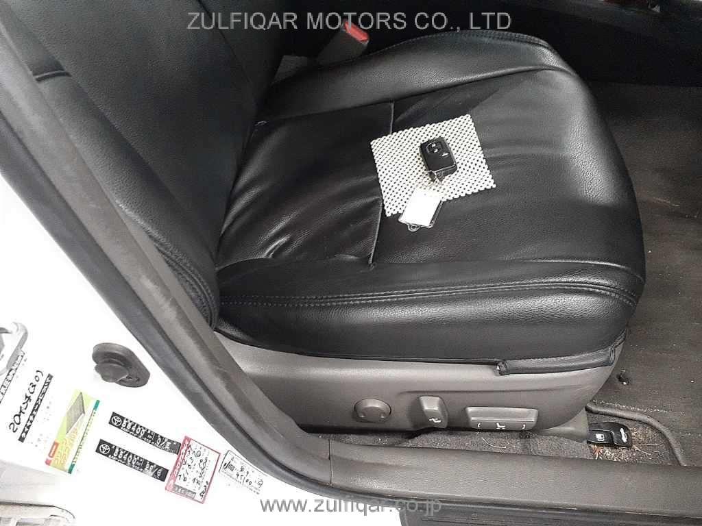 TOYOTA MARK X 2010 Image 8