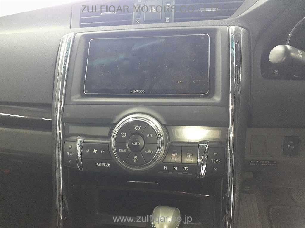 TOYOTA MARK X 2010 Image 10