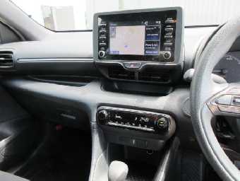 TOYOTA YARIS 2020 Image 14