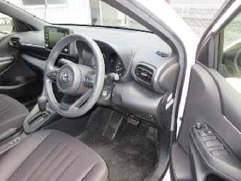 TOYOTA YARIS 2020 Image 5