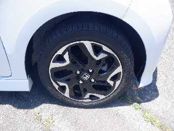 HONDA N-BOX CUSTOM 2019 Image 20