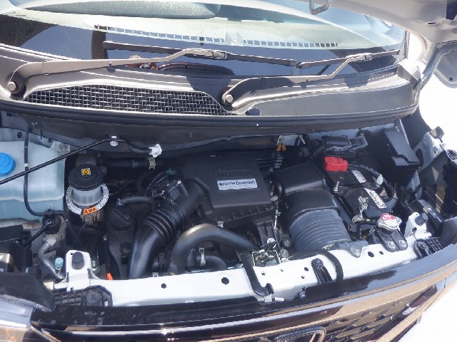 HONDA N-BOX CUSTOM 2019 Image 27