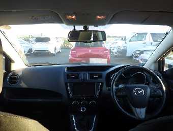MAZDA PREMACY 2017 Image 14