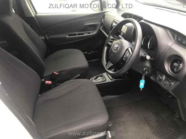 TOYOTA VITZ 2018 Image 3