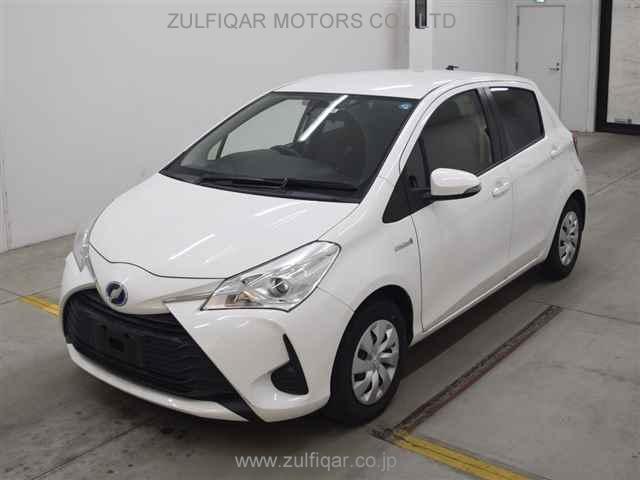 TOYOTA VITZ 2018 Image 4