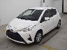 TOYOTA VITZ 2018 Image 4