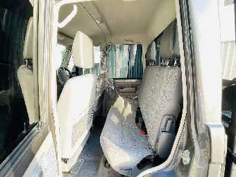 TOYOTA LAND CRUISER PICKUP 2016 Image 13