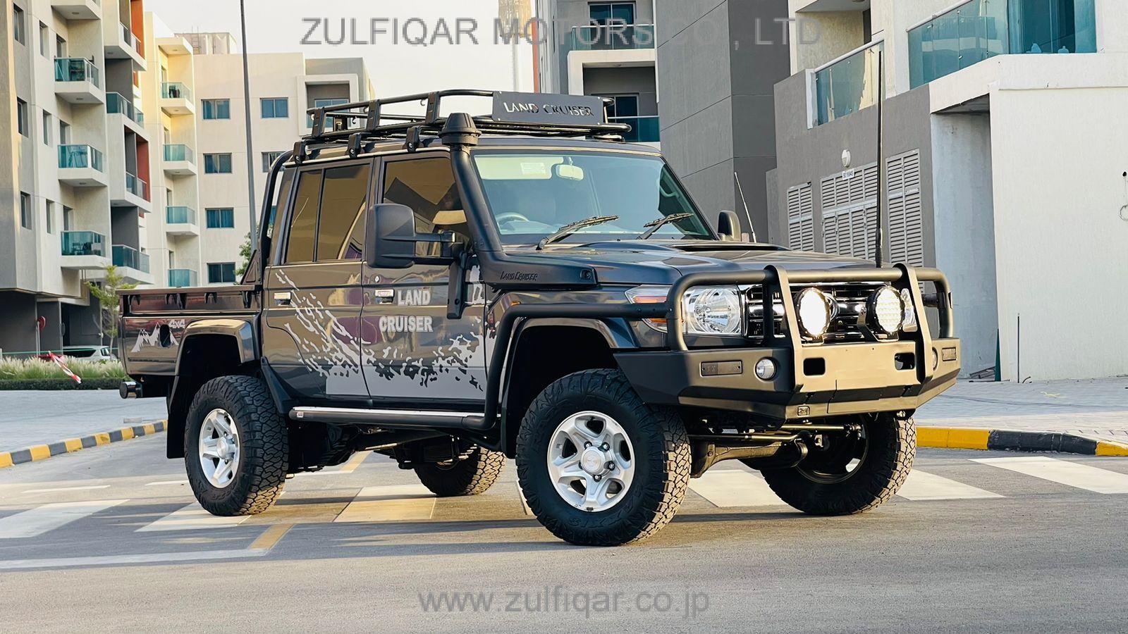 TOYOTA LAND CRUISER PICKUP 2016 Image 6