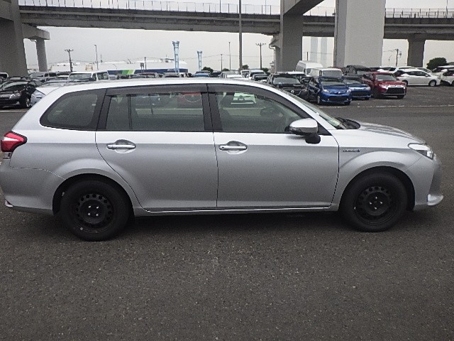 TOYOTA COROLLA FIELDER 2018 Image 24