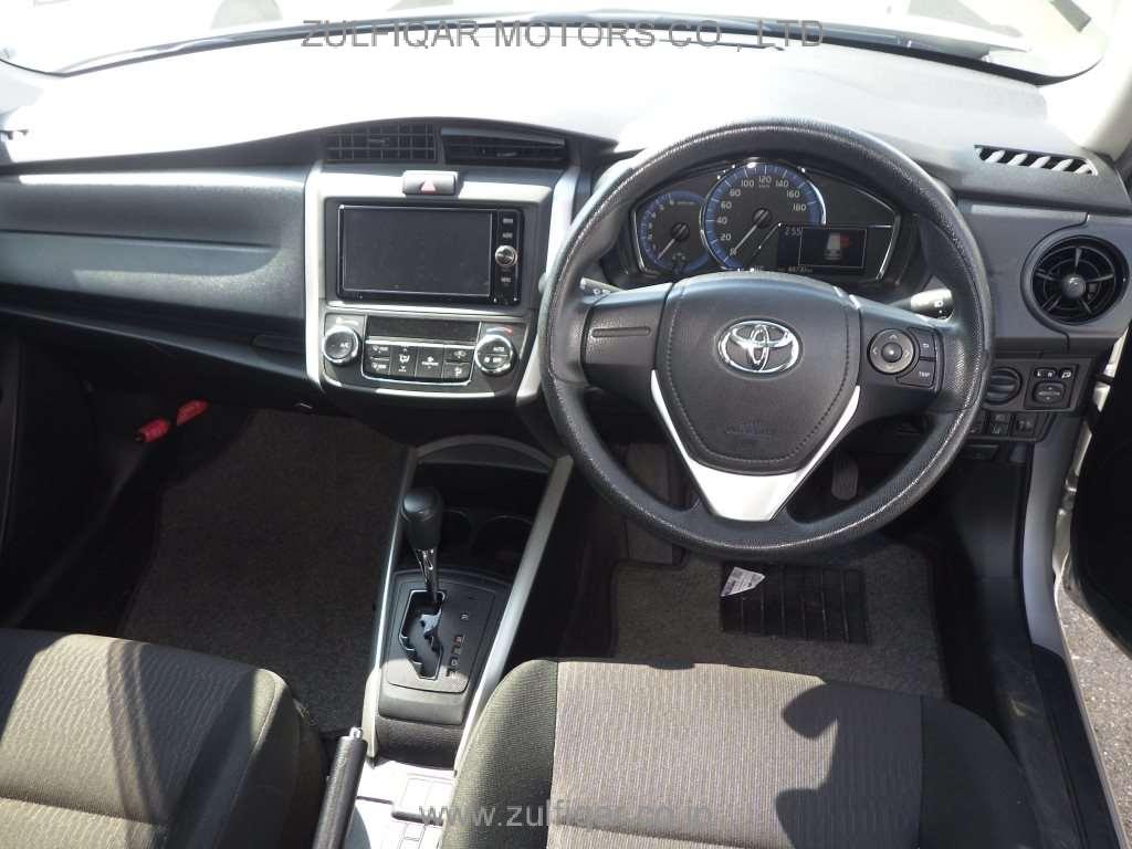 TOYOTA COROLLA FIELDER 2018 Image 6