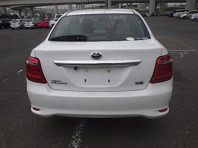 TOYOTA COROLLA AXIO 2016 Image 21