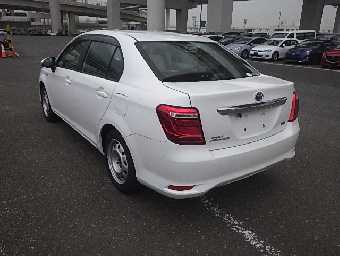 TOYOTA COROLLA AXIO 2016 Image 16
