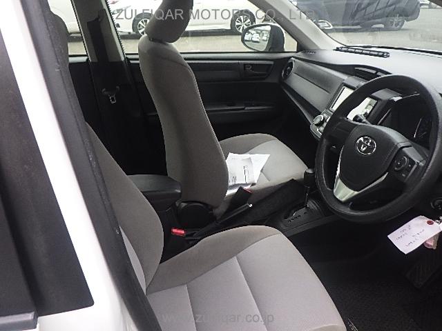 TOYOTA COROLLA AXIO 2016 Image 25