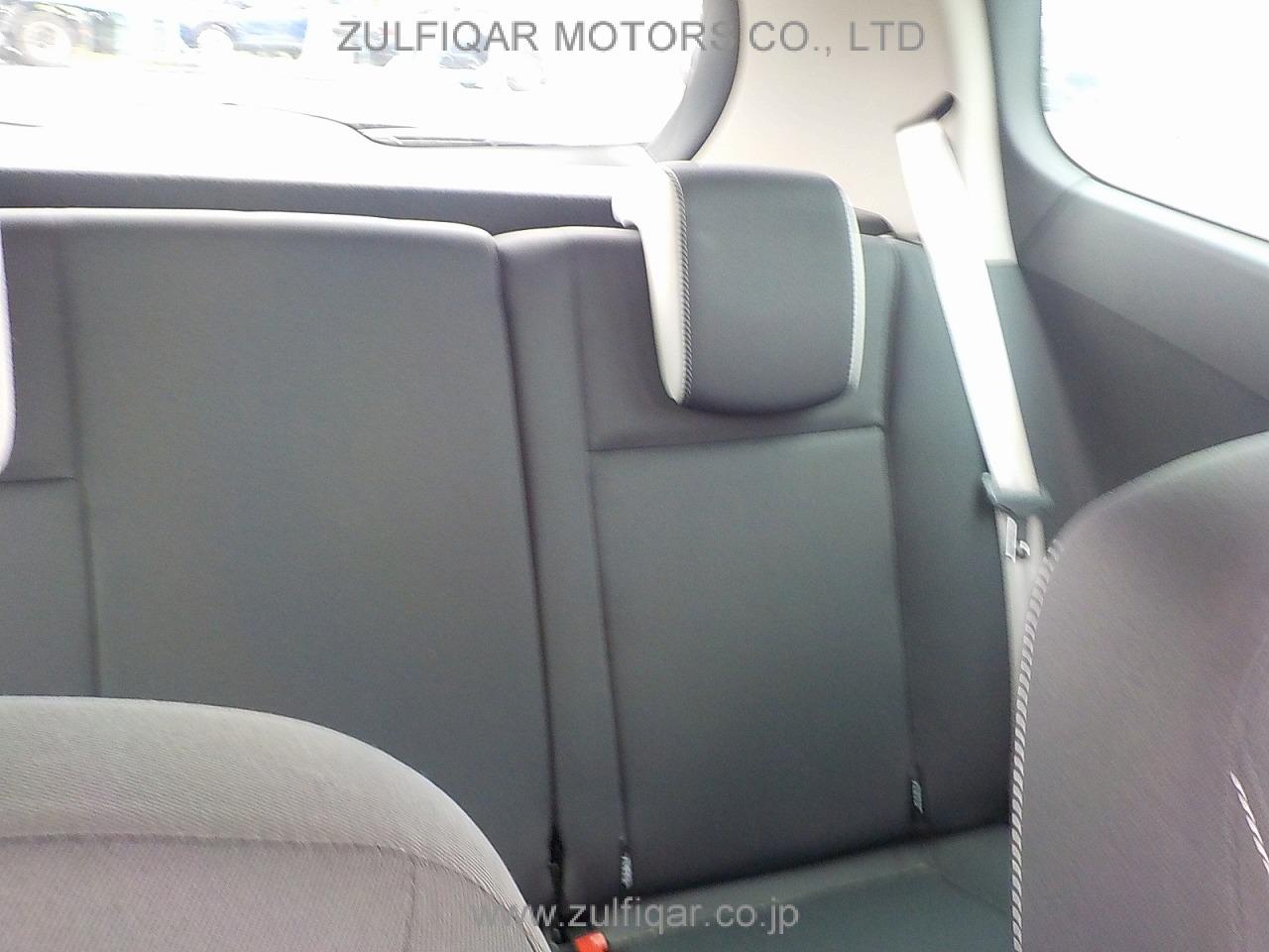 RENAULT LUTECIA 2011 Image 9